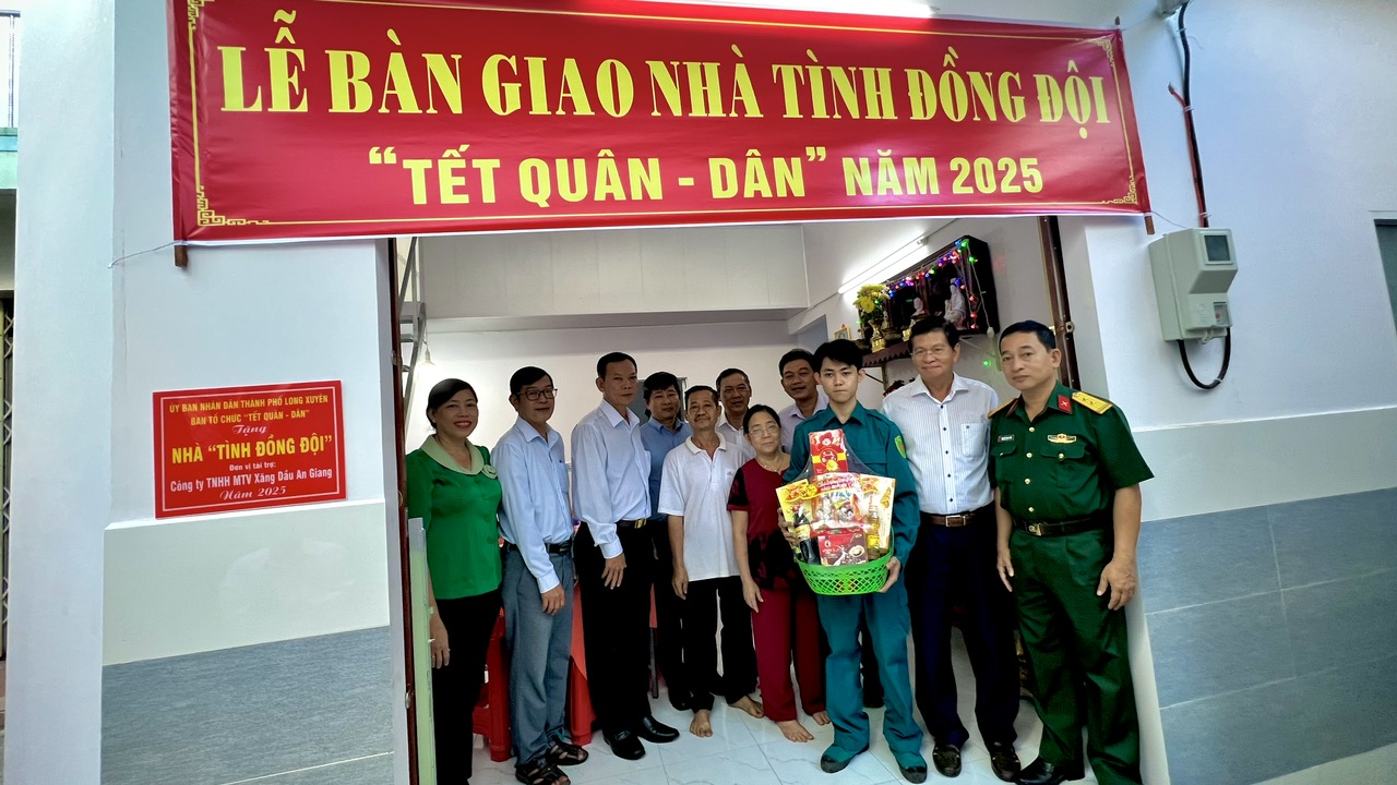 Mỹ Phước – Bàn giao nhà “Tình đồng đội” và nhà “Đại Đoàn kết” năm 2025