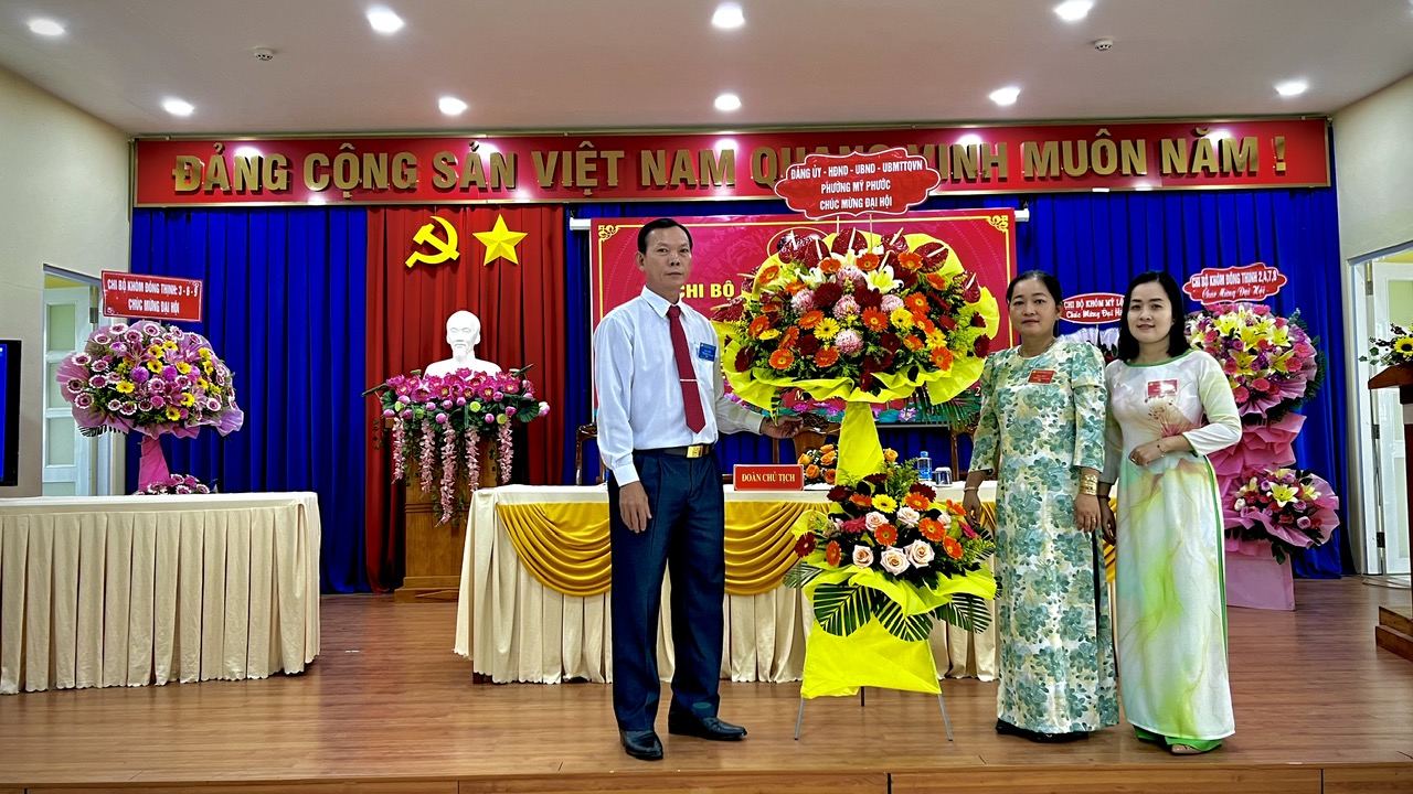 Đại hội điểm chi bộ khóm Đông Thịnh 5, phường Mỹ Phước nhiệm kỳ 2025 – 2027