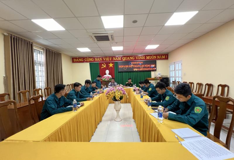 Chi bộ Quân sự tổ chức sinh hoạt chi bộ tháng 10/2023