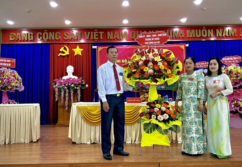 Đại hội điểm chi bộ khóm Đông Thịnh 5, phường Mỹ Phước nhiệm kỳ 2025 – 2027
