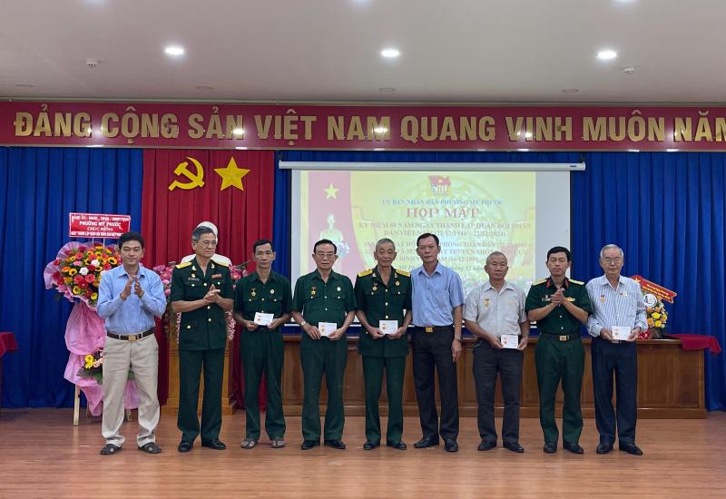 Mỹ Phước - Họp mặt kỷ niệm ngày Thành lập Quân đội Nhân dân Việt Nam