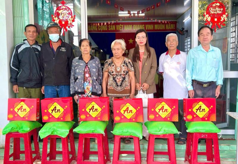 Với phương châm “ai cũng có Tết, không ai bị bỏ lại phía sau”
